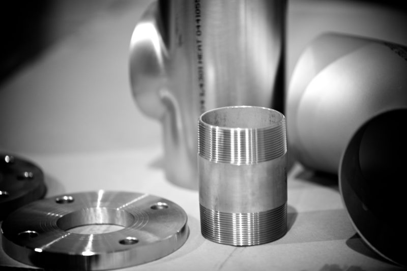 elementy ze stali nierdzewnej i aluminium